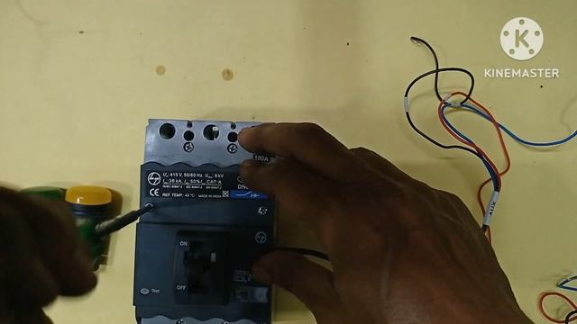 MCCB ON OFF TRIP INDICATION LAMP WIRING смотреть онлайн