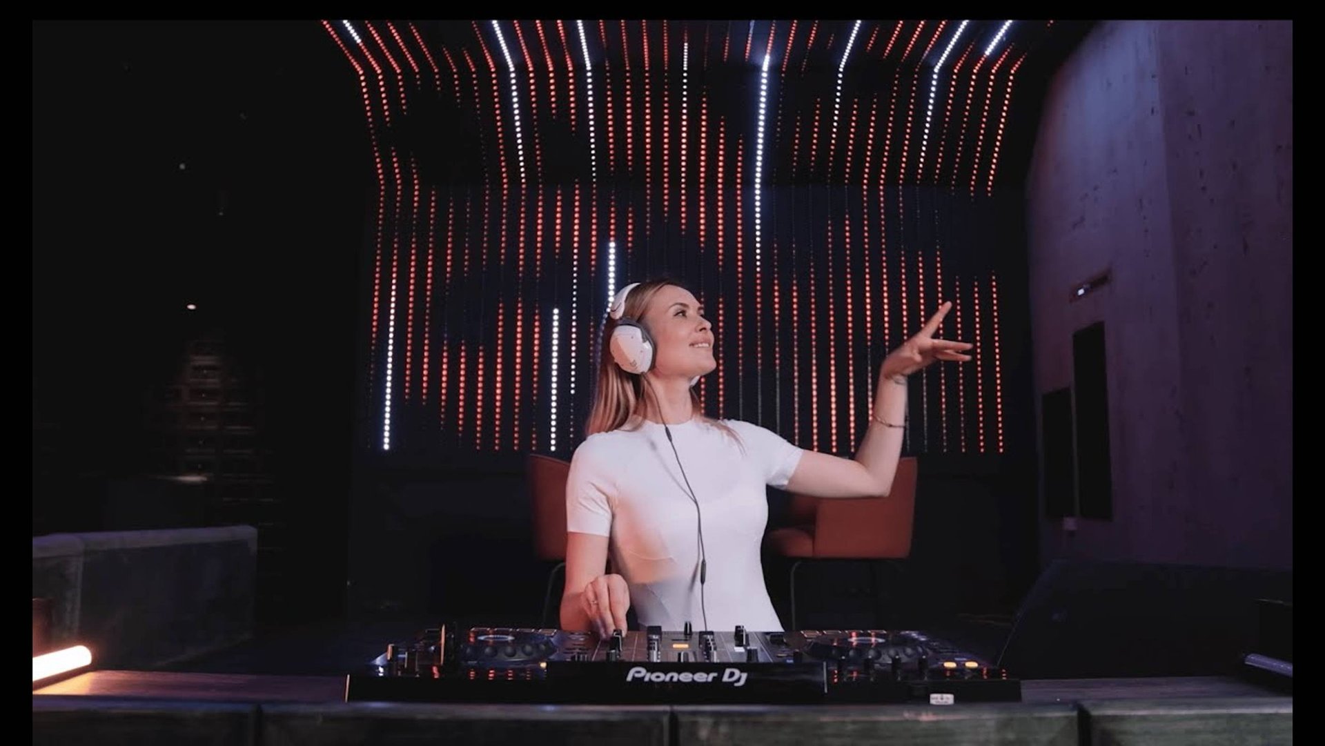 AURORA | @Live Young P&R [ Melodic Techno, Progressive House, Indie Dance Mix смотреть онлайн