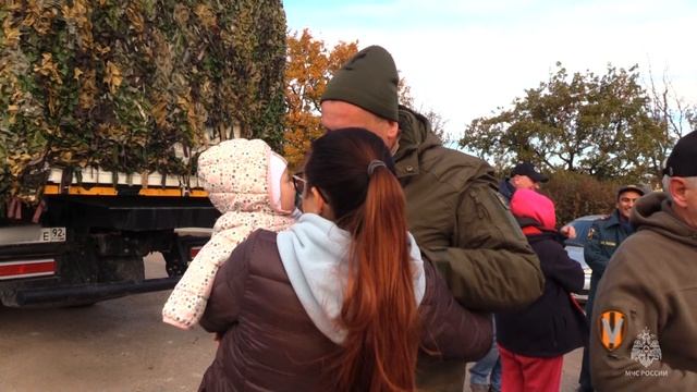 Пиротехники МЧС России по Севастополю убыли в Курскую область смотреть онлайн