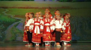Ансамбль танца «Россияночка» с номером «Капустка»