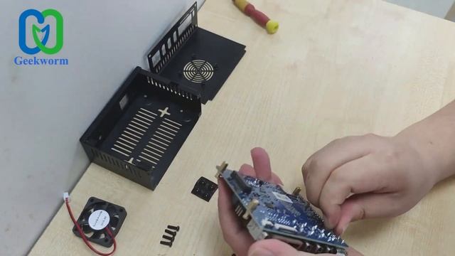 How to Install the N508 Case for Orange Pi 5 Plus? смотреть онлайн