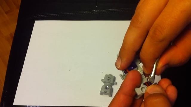 Transformers Prime: AM-12 Breakdown Micron Build Review смотреть онлайн