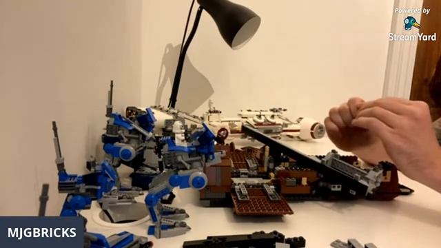 LIVE - LEGO Star Wars MTT dismantling (LEGO chat and Chill Steam) смотреть онлайн