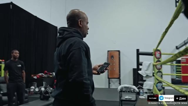 Поединки бойцов. Спарринг Тайсона Подготовка к бою против Джейка Пола смотреть онлайн