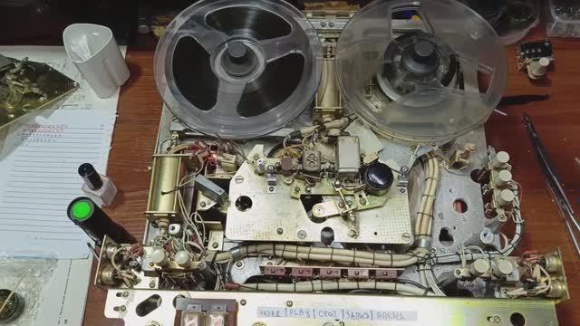 Магнитофон Тембр-2М. Ремонт. Часть-1 смотреть онлайн