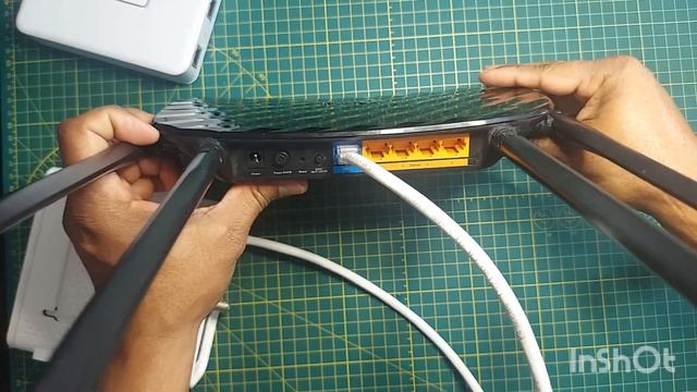 What is a modem and what is the difference between a modem and a router? смотреть онлайн