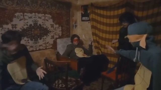 Черепов собрал своих тиммейтов после проебаного пикапа 4х4 смотреть онлайн