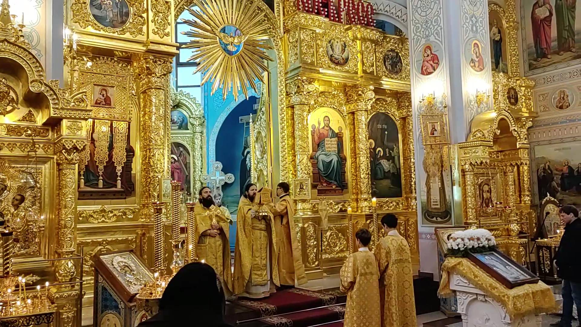 "Херувимская песнь" (Н. Богодаева). Регент Екатерина Артюхова. смотреть онлайн
