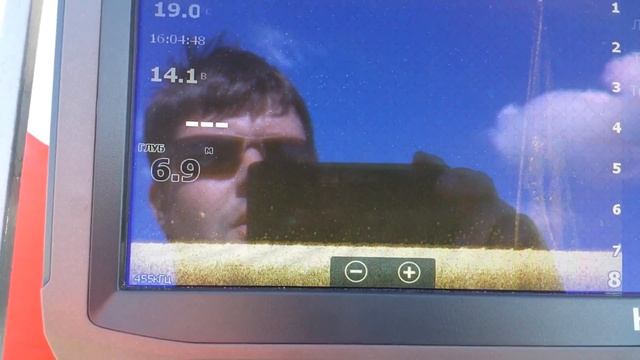 Lowrance HDS 9 Gen 3 Downscan смотреть онлайн