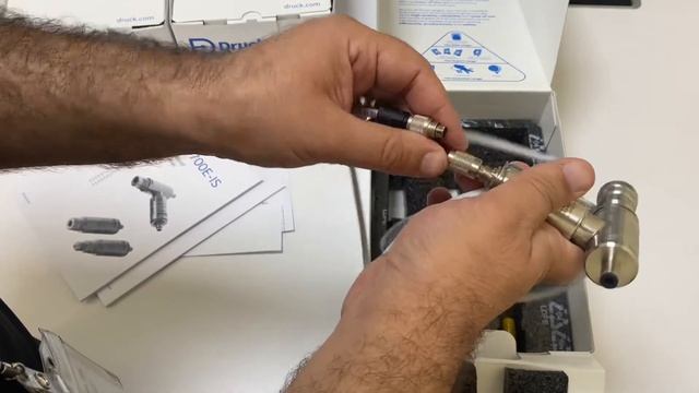 Unboxing Druck DPI 705E Pressure & Temperature Indicator