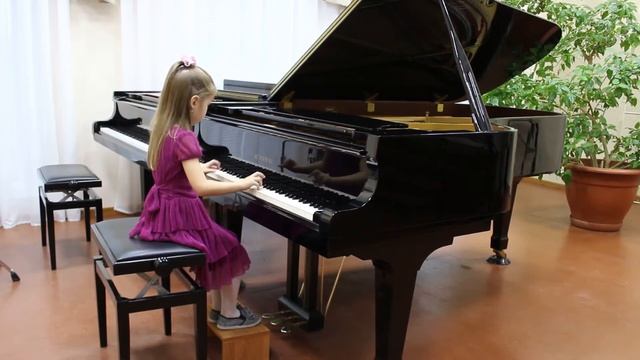 Панова Виктория К. Черни - Этюд A-dur смотреть онлайн