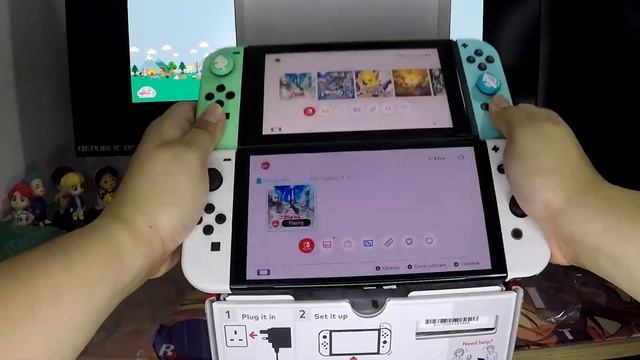 THE NEW! NINTENDO SWITCH OLED UNBOXING!!!!+V2 SIDE BY SIDE COMPARISONS! смотреть онлайн