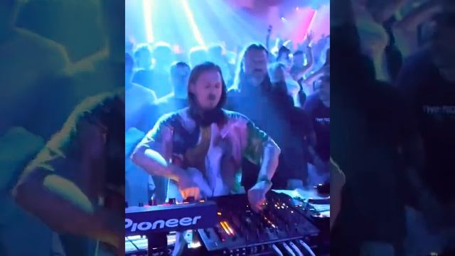 "Konstantin Sibold B2b Solomun" Live At Under Ground Party || Pacha Ibiza, Spain смотреть онлайн