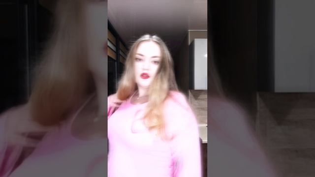 НЕ ПУСТИЛИ В РЕСТОРАН В ЭТОМ ПЛАТЬЕ