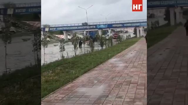 Путепровод на пр. Назарбаева затопило после дождей в Костанае смотреть онлайн