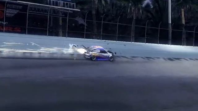 Flat Out 2 Car Crash смотреть онлайн