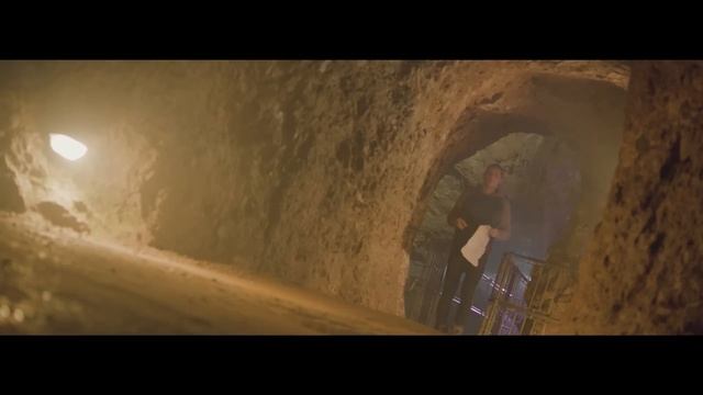 ЖУТКО КРОВАВЫЙ УЖАСТИК НЕ ДЛЯ СЛАБОНЕРВНЫХ! ОНИ ЗАТОЧЕНЫ В ЛОГОВЕ КРОКОДИЛОВ! СТАЯ КРОКОДИЛОВ смотреть онлайн