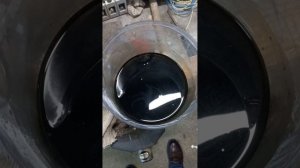 Очищаем от ржавчины старый замок.
#замок #ржавчина #чистка