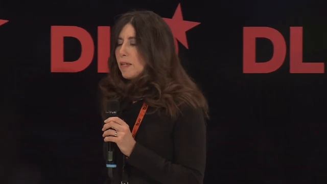 DIY Science Lab (Ellen Jorgensen & Oliver Medvedik, GenSpace) | DLD13 смотреть онлайн