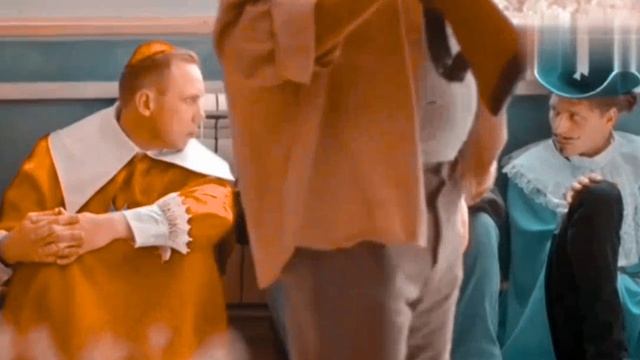 Где, пятёра.