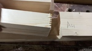 Фреза микрошиповая Энкор 10617, фрезерую брус 45*95 под стыковку в длину. Легко!)))