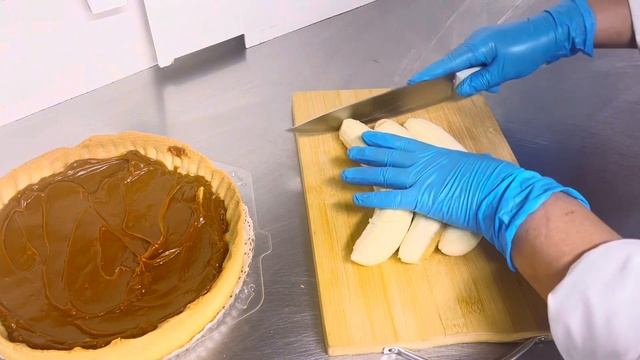 Алмагуль готовит