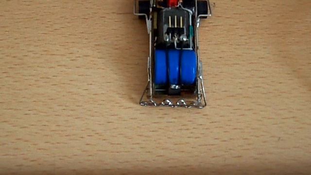 BackAndForth Bot (~Beetle Bot, ~Bristle Bot) смотреть онлайн