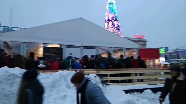 Харьков. Новогодняя площадь и главная елка оорода смотреть онлайн