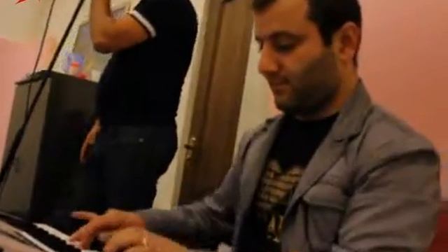 Martin Mkrtchyan Hamergi porcer смотреть онлайн