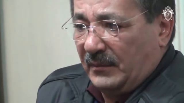 Обыски в доме членов правительства Дагестана смотреть онлайн