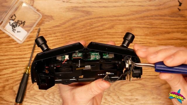 Caddx Walksnail Avatar HD Goggles X Disassembly