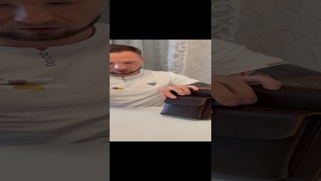 Мужская сумка из натуральной кожи