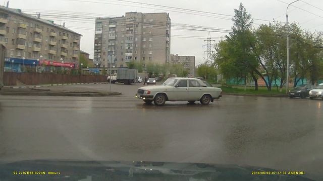 парковка в забор смотреть онлайн