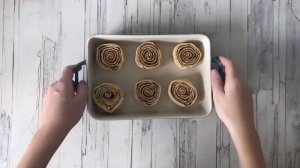 КАК СДЕЛАТЬ СИНАБОНЫ ИЗ СЛОЕНОГО ТЕСТА? Сладкие булочки с корицей в сливочной заливке