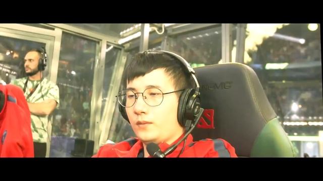 УКРАЛ БЛЭК ХОЛ И ЗАКОНЧИЛ ИГРУ | ТОП МОМЕНТЫ ДОТА 2 смотреть онлайн