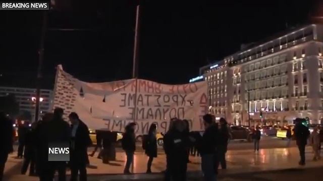 2015 Греция и Еврогруппа договорились о продлении финансовой помощи Афинам смотреть онлайн