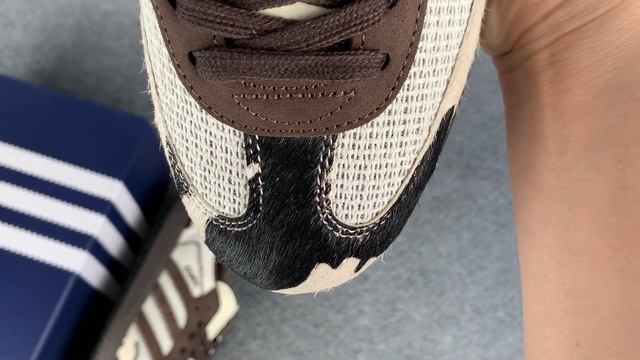 ADIDAS SAMBA OG NOTITLE COW PRINT ID6024 смотреть онлайн