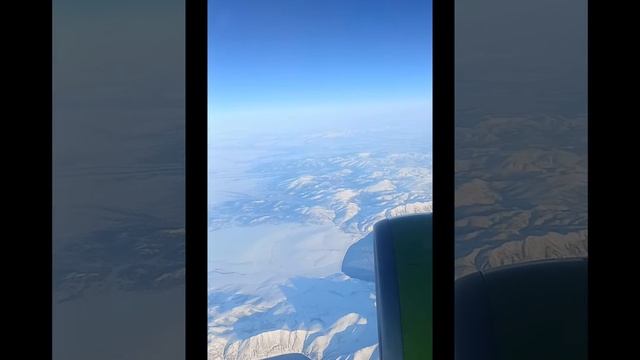 До свидания, Камчатка🌎 Скромный аэропорт, первые лучи☀ и божественные виды Камчатской природы 🌊 смотреть онлайн