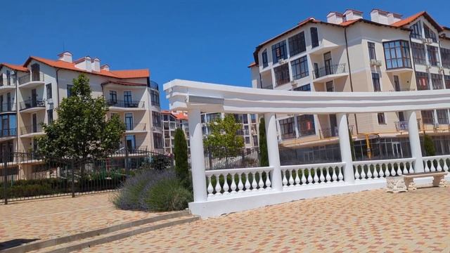 Прогулка по Геленджику, улица Крымская. Обзор ЖК "Черноморский -2". Толстый мыс Геленджик смотреть онлайн