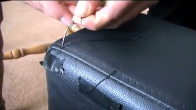 Top Stitch with Broken Bobbin Thread смотреть онлайн