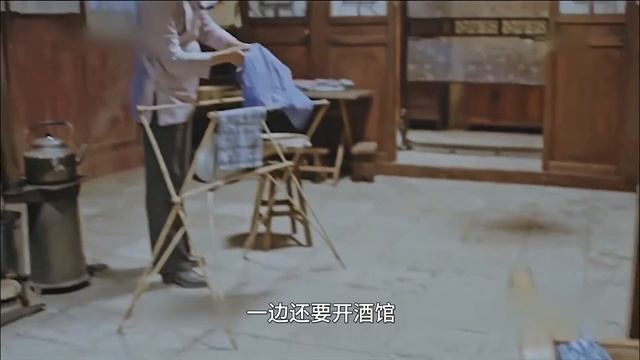 老婆正生孩子搶救，丈夫卻跟她表妹拉拉扯扯，結果被掃地出門 смотреть онлайн