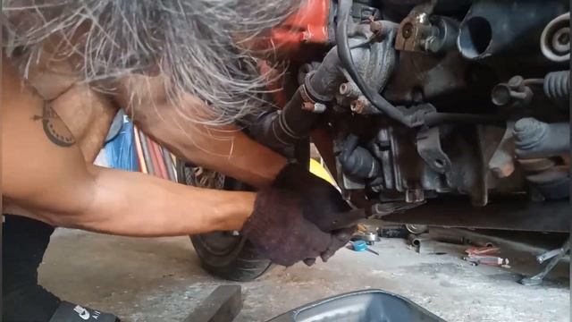 CDI REPLACEMENT ON CBR250 MC22 смотреть онлайн
