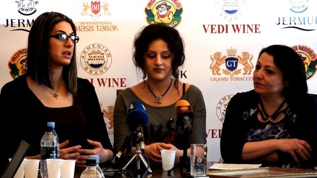 Anahit Sahakyan - Press conference ( Singing Costa Brava winner ) смотреть онлайн