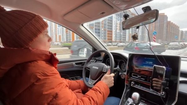 Как едет HAVAL M6 на МЕХАНИКЕ