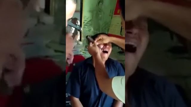 Китайская стоматология не перестаёт удивлять.