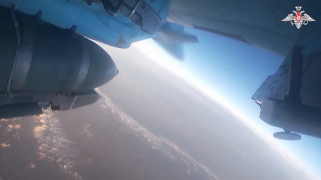 Боевая работа экипажа Су-34 смотреть онлайн