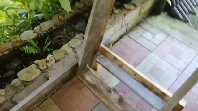 Не Покупай Шезлонг/Сделай Своими Руками из Поддонов(Паллет)/Лежак из Необрезной Доски за 200 р./(0+) смотреть онлайн