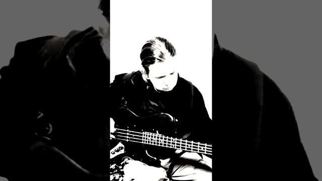 КЛЮЧ НА СТАРТ-ГЛАВНЫЙ ГЕРОЙ