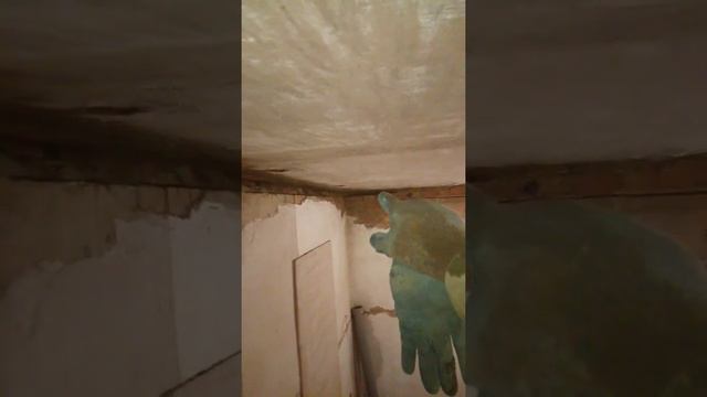 Намокание углов потолка, одна из причин смотреть онлайн