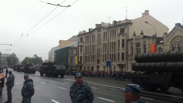 Парад 2012.MOV смотреть онлайн